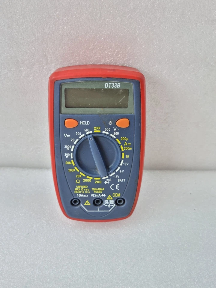 DT33B DIGITAL MULTIMETER AC/DC VOLTAGE CURRENT OHM TESTER